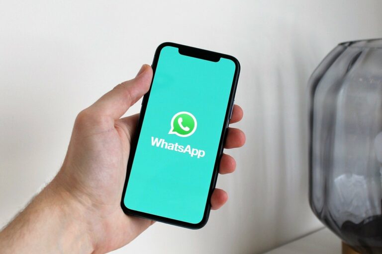 WhatsApp के इस नए फीचर का आप भी ले आनंद, जाने कैसे करे Group Voice Call वो भी एक साथ में जुड़ सकते है बहुत से जाने।