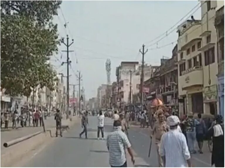 Breaking News : अब बरेली में लगी धारा 144, मुस्लिम धर्मगुरु ने दी बड़े प्रदर्शन की चेतावनी