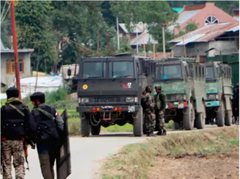 Breaking News : सेना ने लिया कश्मीरी पंडित की हत्या का बदला, दो मुठभेड़ों में किए तीन आतंकी ढेर, आगे भी तलाश जारी